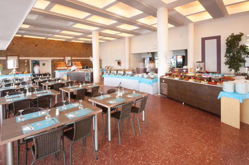 A 11 Hotel Çeşme エクステリア 写真