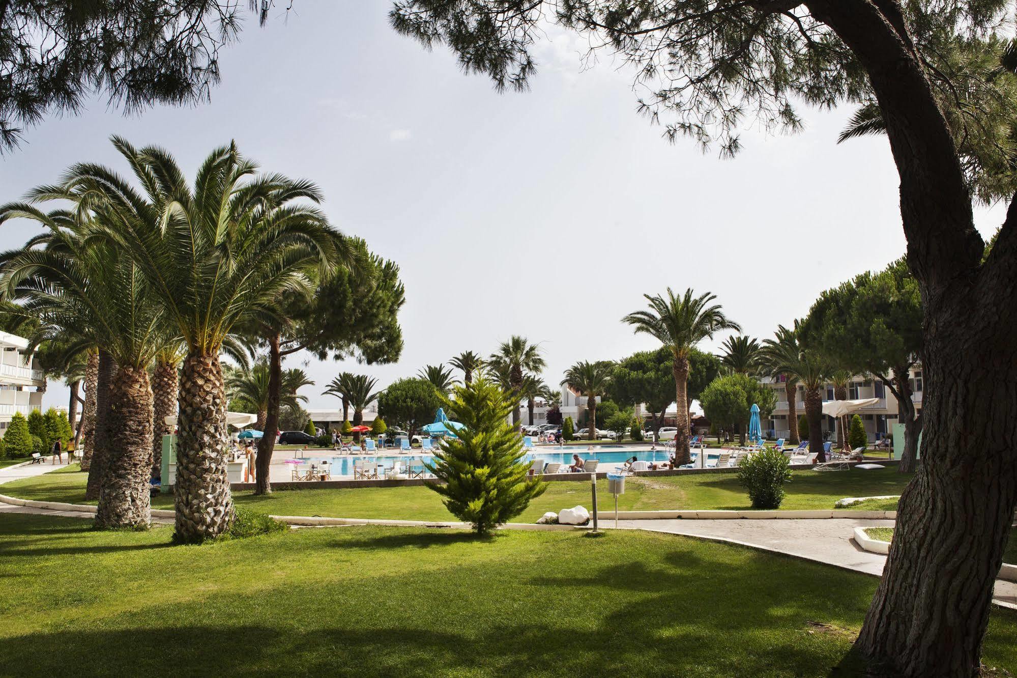 A 11 Hotel Çeşme エクステリア 写真